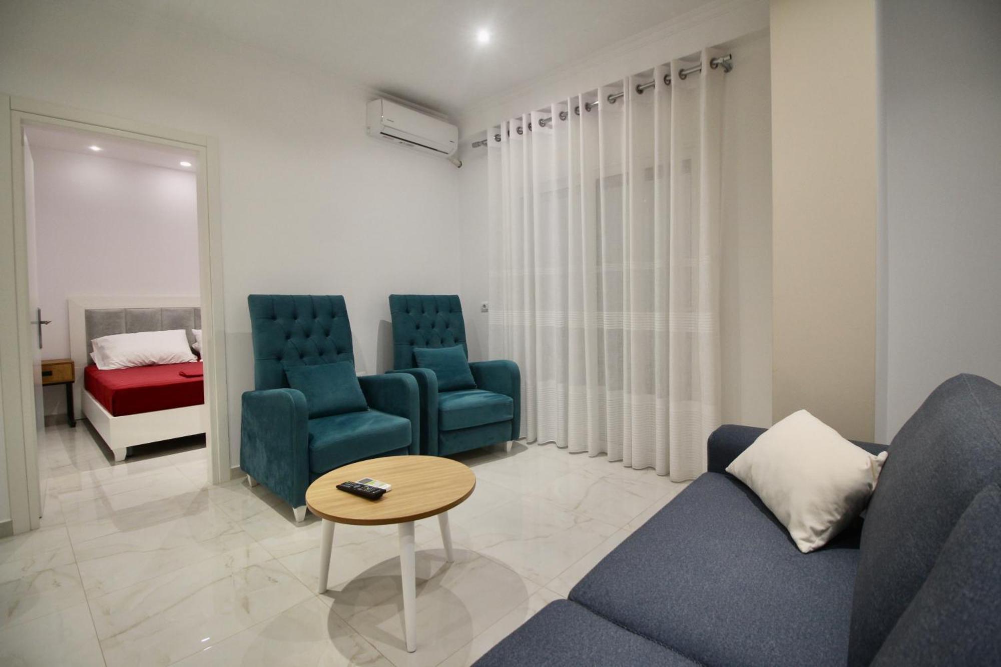 Sela Apartments Sarandë Exterior foto