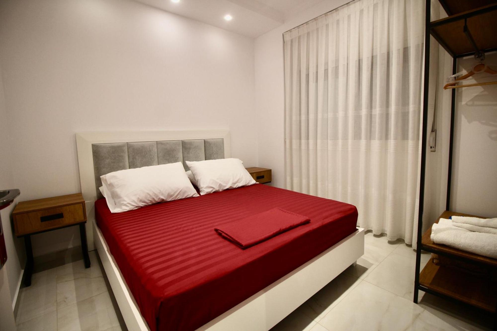 Sela Apartments Sarandë Exterior foto